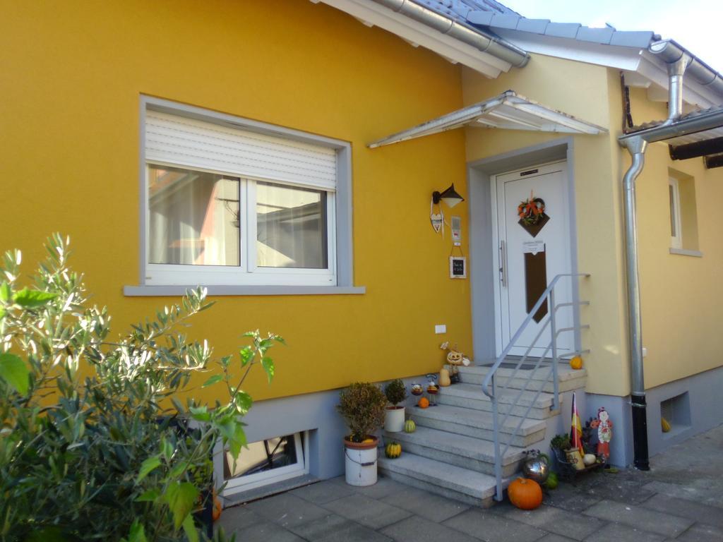 Lelila - Ex Gaestehaus Milella 3* Rust
